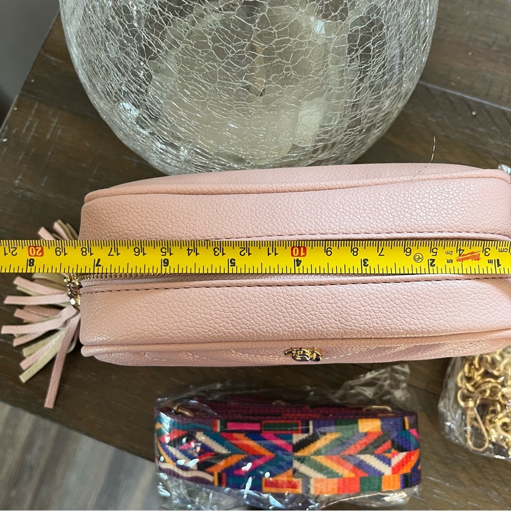 QUILTED Pale Pink Small Crossbody Clutch Purse Bag with 2 Straps Included NWOT - Picture 5 of 11